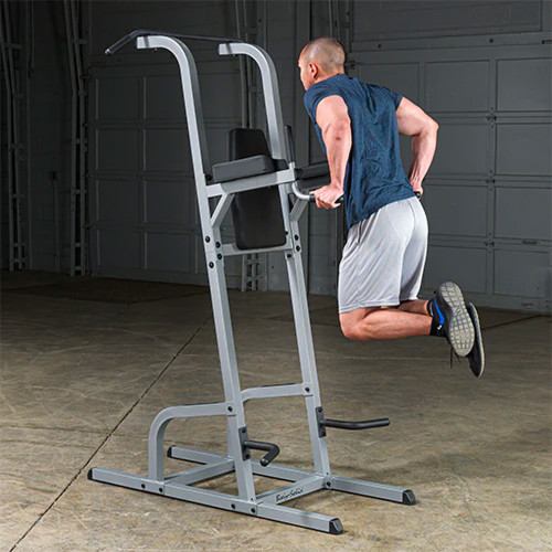 Trenažieris BODY-SOLID VERTICAL KNEE RAISE/DIP/PULL UP STATION