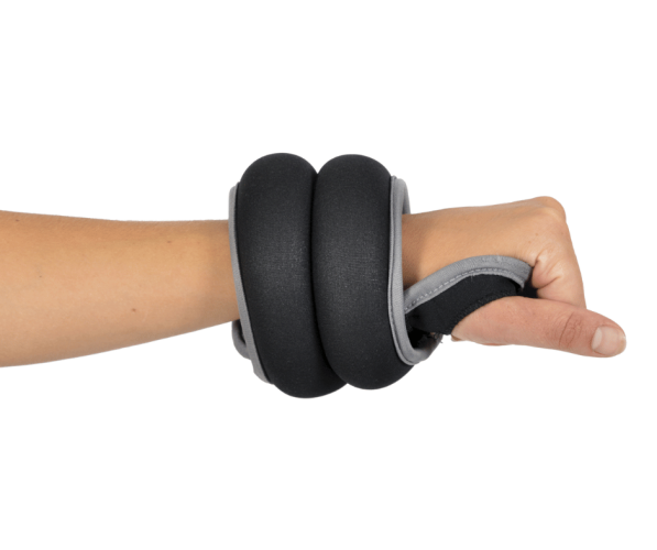 Riešo svarmenys Mambo Max Thumb Lock Wrist Weights - 0,5 kg