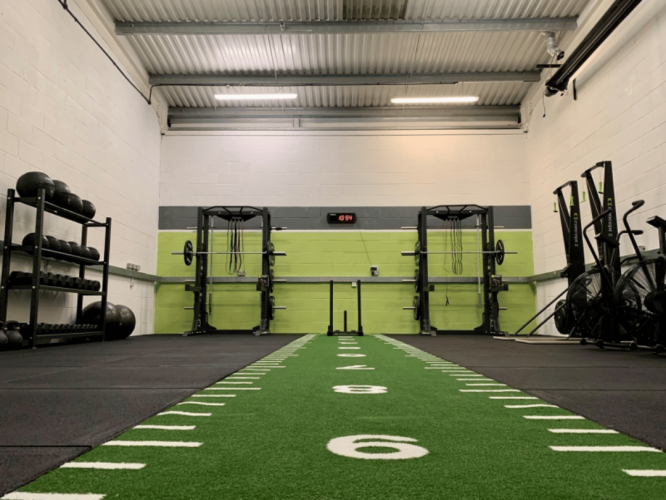 Grīdas segums ar mākslīgo zāli Trackz Uni Indoor 10 × 2 m