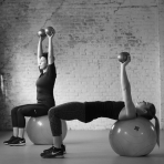 Pildbumba BOSU Toning ball 2 kg - 12,7 cm