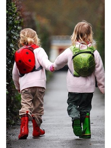 Bērnu mugursoma-kepursēns Littlelife Toddler Backpack Ladybird