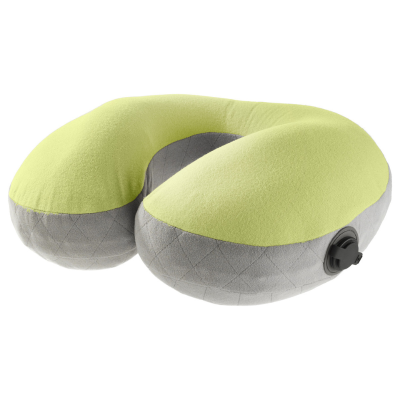 Ceļošanas spilvens COCOON Air-Core Neck Pillow ar ergonomisku mikrošķiedras materiālu