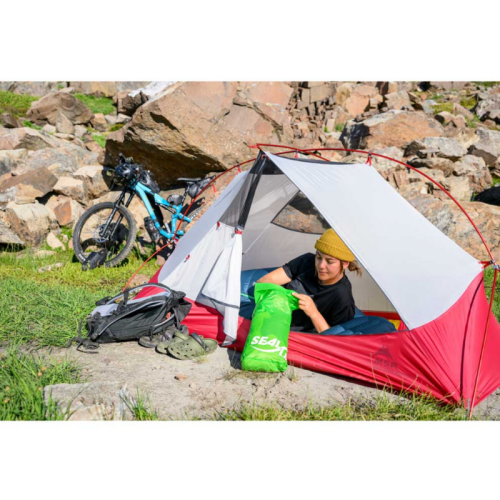 Vienvietīgs teltis uz velosipēda MSR Hubba Hubba Bikepack 1