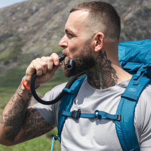 Dzēriena sistēma Highlander SL MIL Hydration System 2L