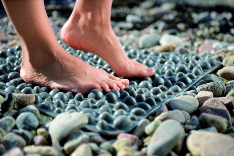 Masāžu vannas paklājiņš STEP-FIT