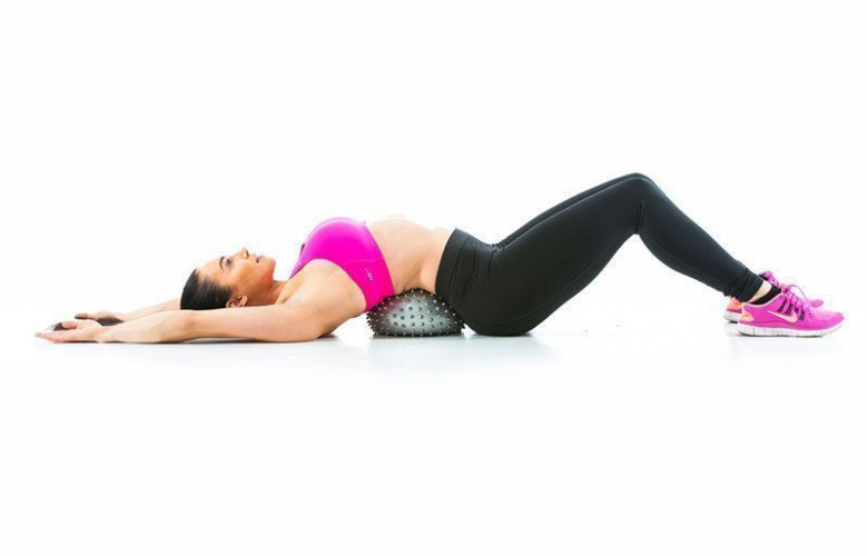Mīksta masāžas bumba GYMSTICK Pilates Rolling Ball (20cm)