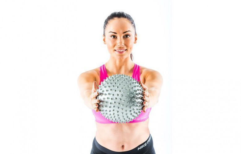 Mīksta masāžas bumba GYMSTICK Pilates Rolling Ball (20cm)