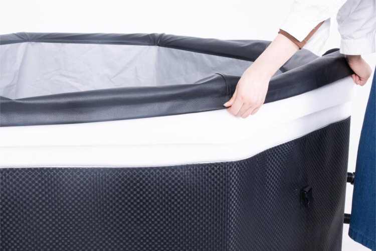 Aegean Eco Foam ar cietām sienām, melna rotangpalmas SPA, 4–6 personām