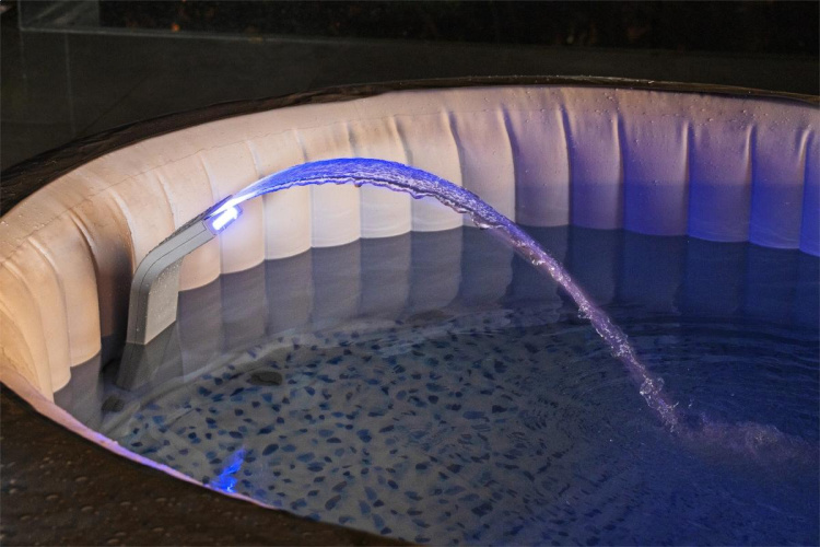 Nomierinošs LED ūdenskritums Bestway LAY-Z-SPA 60322