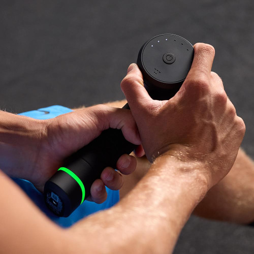 Hyperice Hypervolt 3 Pro perkusīns masāžas pistolets, melns