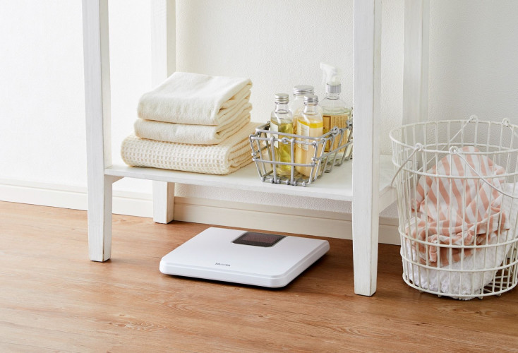 Ķermeņa svari TANITA HD-395 Bathroom Scale, balti